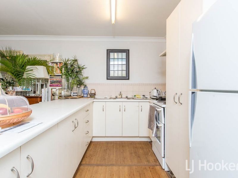 2/408 Thozet Road, Frenchville QLD 4701