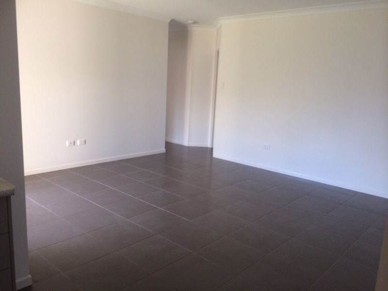 10 Chatterton Boulevard, Gracemere QLD 4702