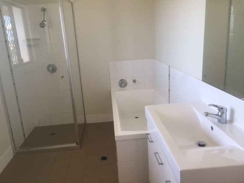 19 Hodda Drive, Kawana QLD 4701
