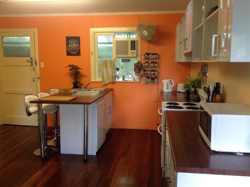 190 Elphinstone Street, Berserker QLD 4701