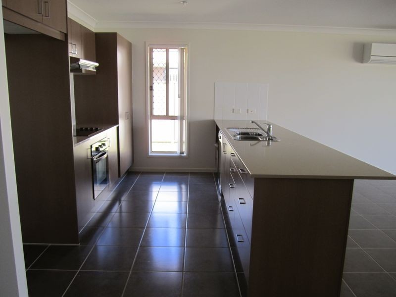 6 Belltrees Place, Gracemere QLD 4702