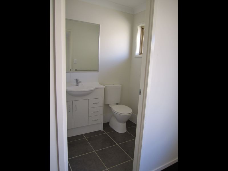 6 Belltrees Place, Gracemere QLD 4702