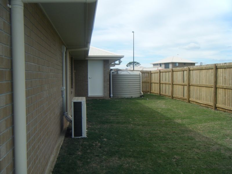 18 Chatterton Boulevard, Gracemere QLD 4702