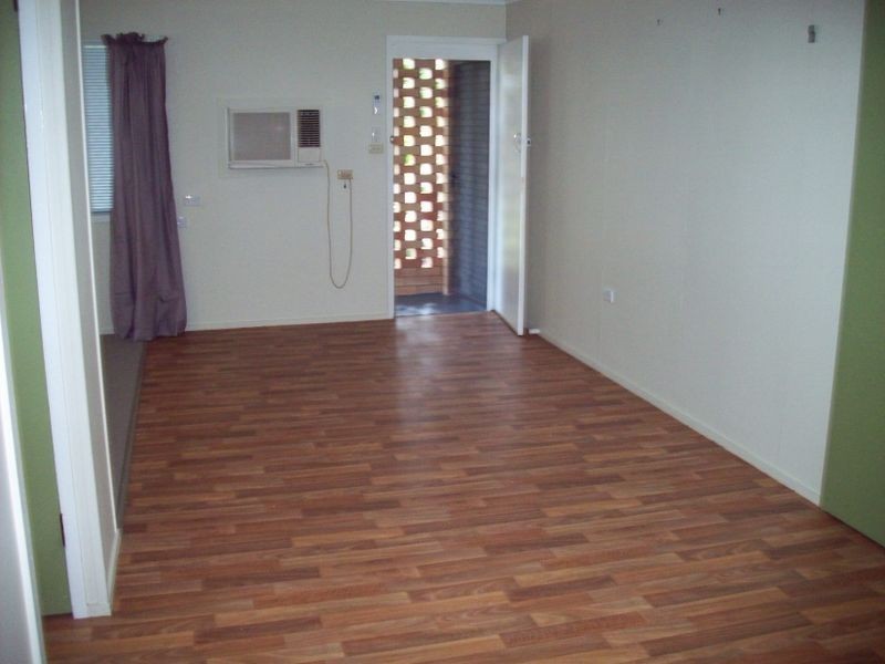 68 Rice Street, Park Avenue QLD 4701