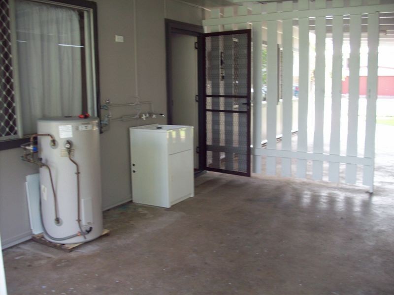 68 Rice Street, Park Avenue QLD 4701