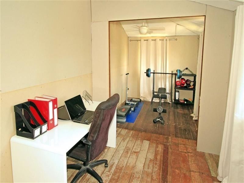 7 Werner Street, Park Avenue QLD 4701