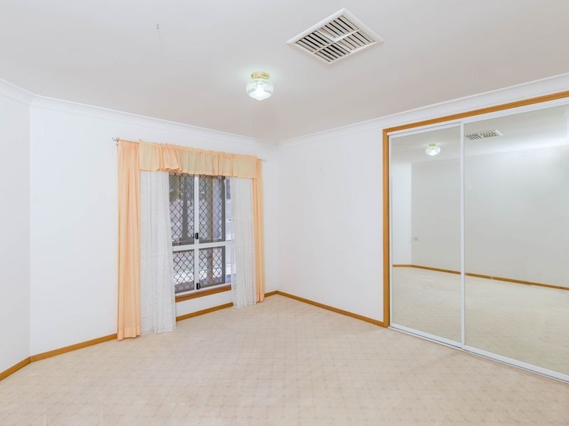 95 Cherryfield Road, Gracemere QLD 4702