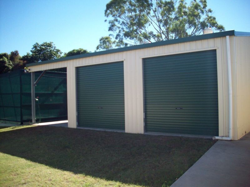 6 Renshaw Street, Park Avenue QLD 4701