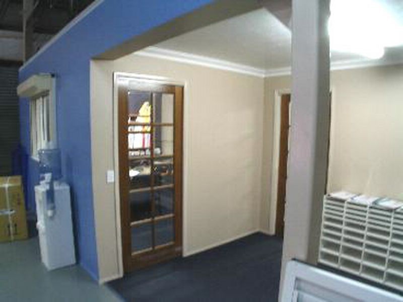 94 Elphinstone Street, Berserker QLD 4701