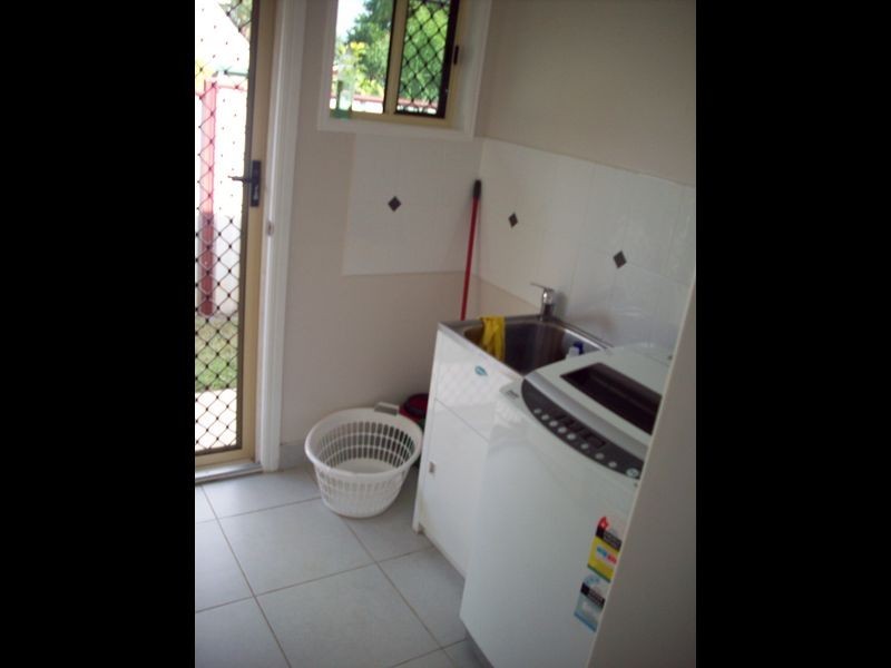 9 Brosnan Crescent, Parkhurst QLD 4702