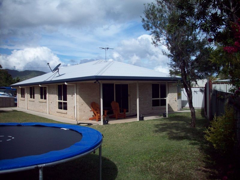 9 Brosnan Crescent, Parkhurst QLD 4702