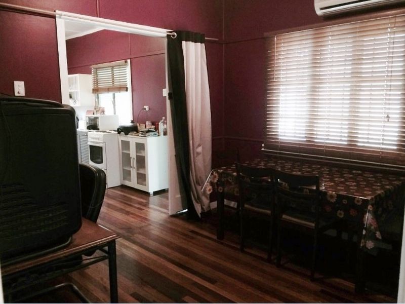 148 High Street, Berserker QLD 4701