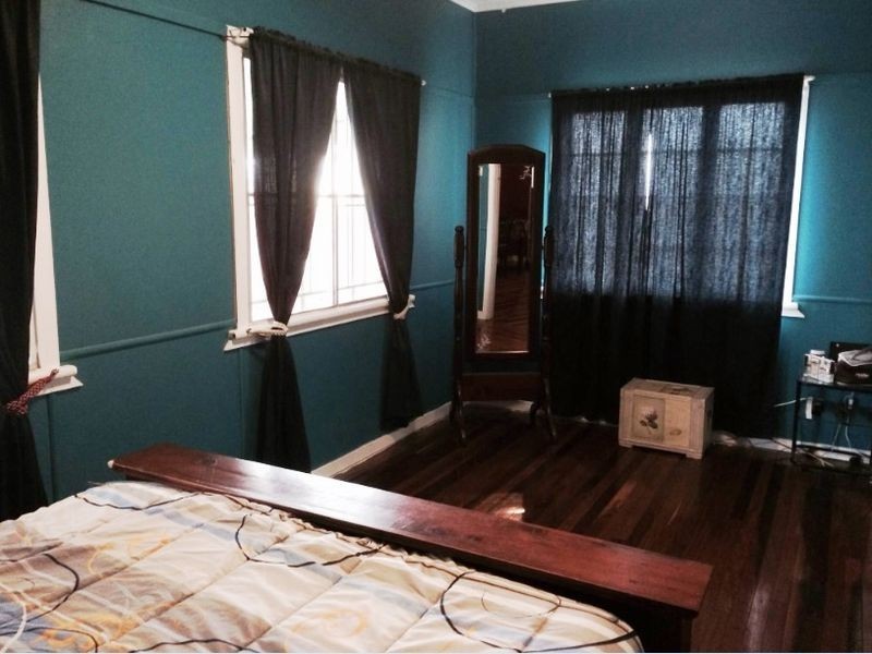 148 High Street, Berserker QLD 4701