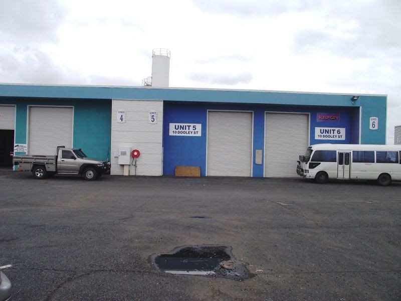 7/10 Dooley Street, Park Avenue QLD 4701