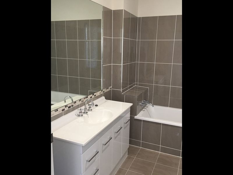 489 Crane Ave, Kawana QLD 4701