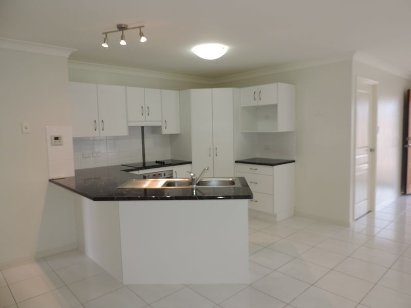 3 Kate Street, Gracemere QLD 4702