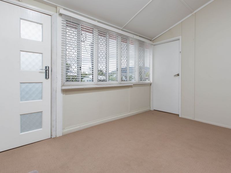 90 Stamford Street, Berserker QLD 4701