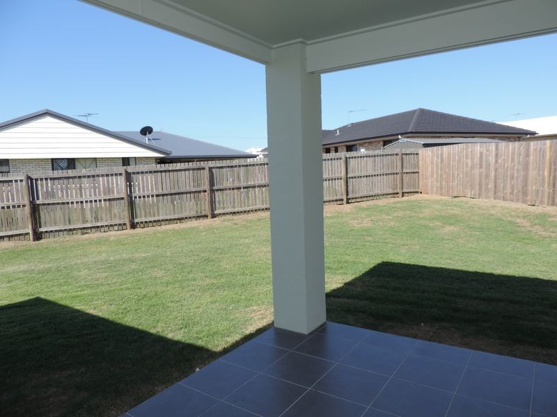 1 Gee Place, Gracemere QLD 4702