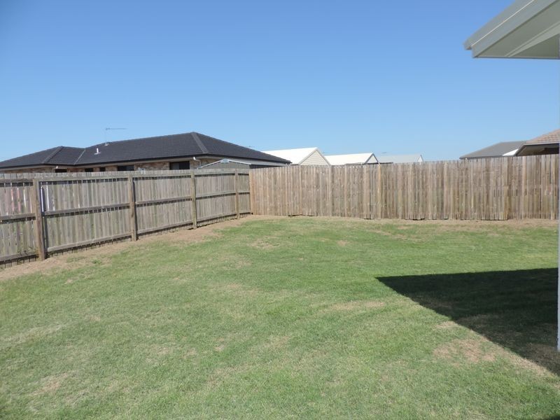 1 Gee Place, Gracemere QLD 4702