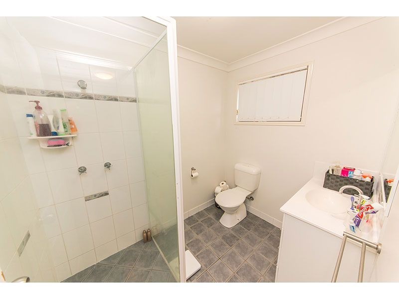 32 Joseph Street, Gracemere QLD 4702