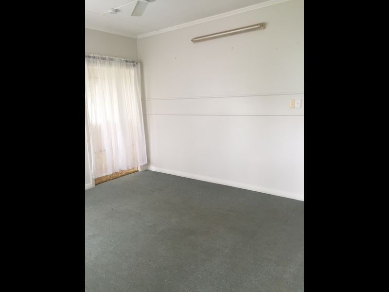 78 Livingstone Street, Berserker QLD 4701