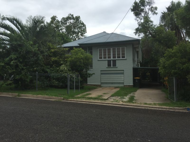78 Livingstone Street, Berserker QLD 4701