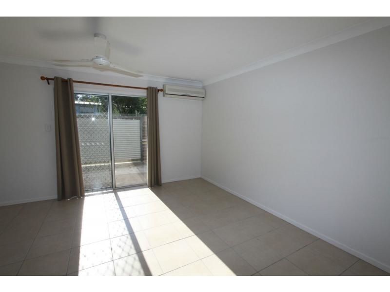 2/330 Marsh Avenue, Frenchville QLD 4701