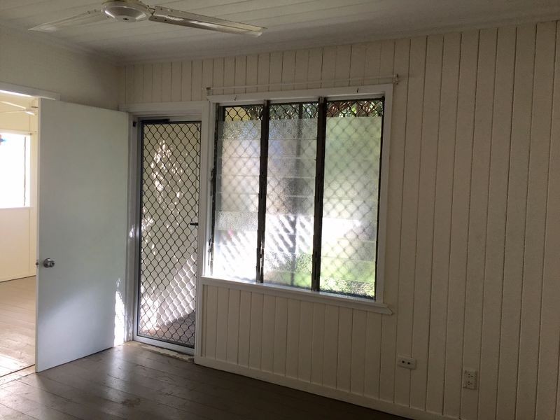 2/7 Denning Street, Park Avenue QLD 4701