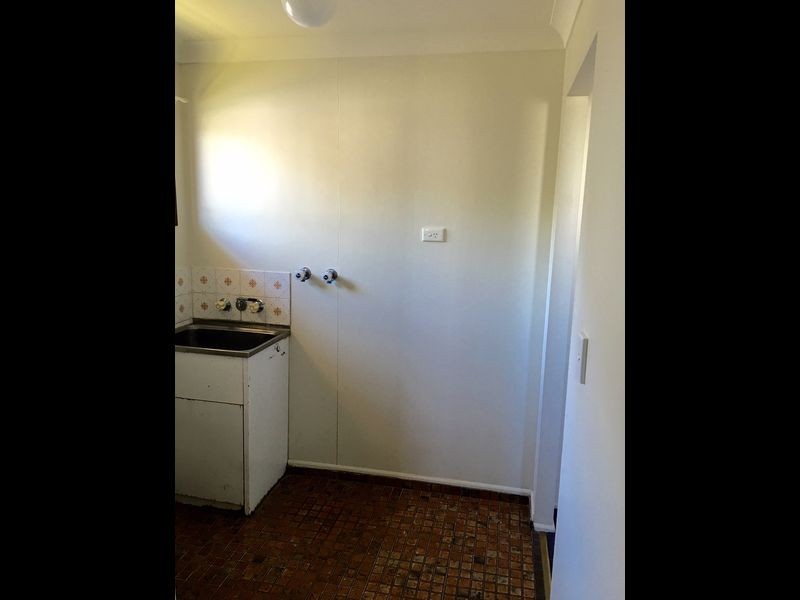 2/254 Carlton Street, Kawana QLD 4701