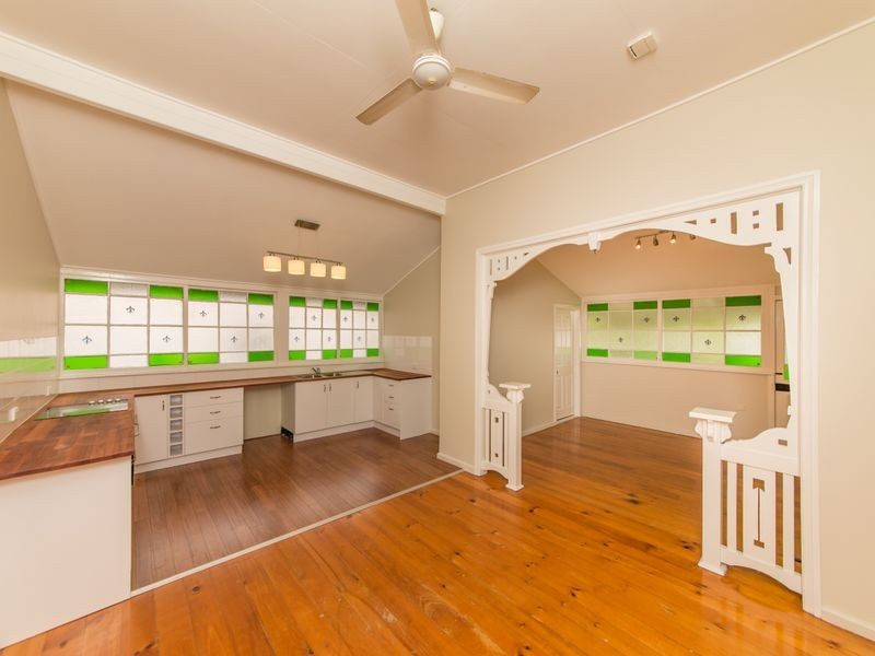 213 Denham Street, The Range QLD 4700