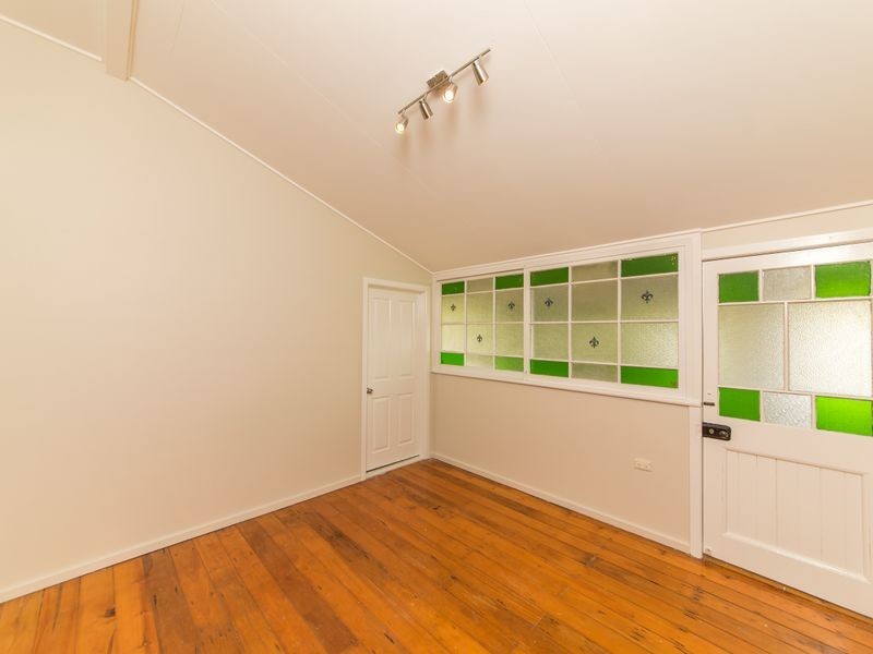 213 Denham Street, The Range QLD 4700