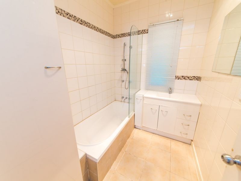 30 Princess Street, Berserker QLD 4701