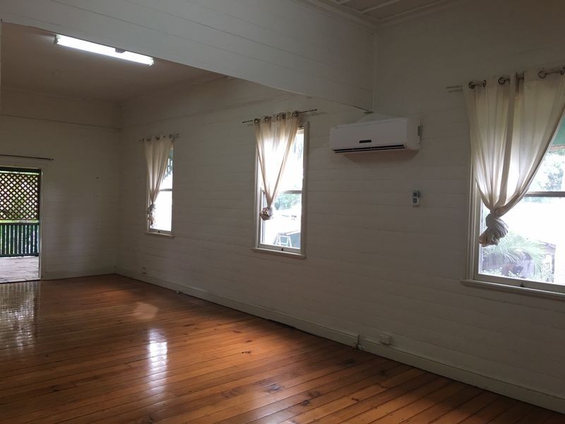 161 Lakes Creek Road, Berserker QLD 4701