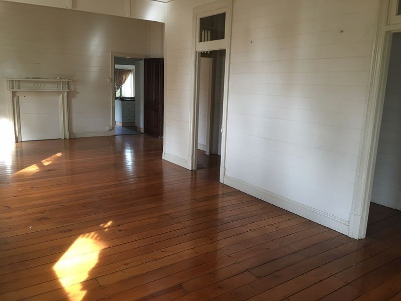 161 Lakes Creek Road, Berserker QLD 4701