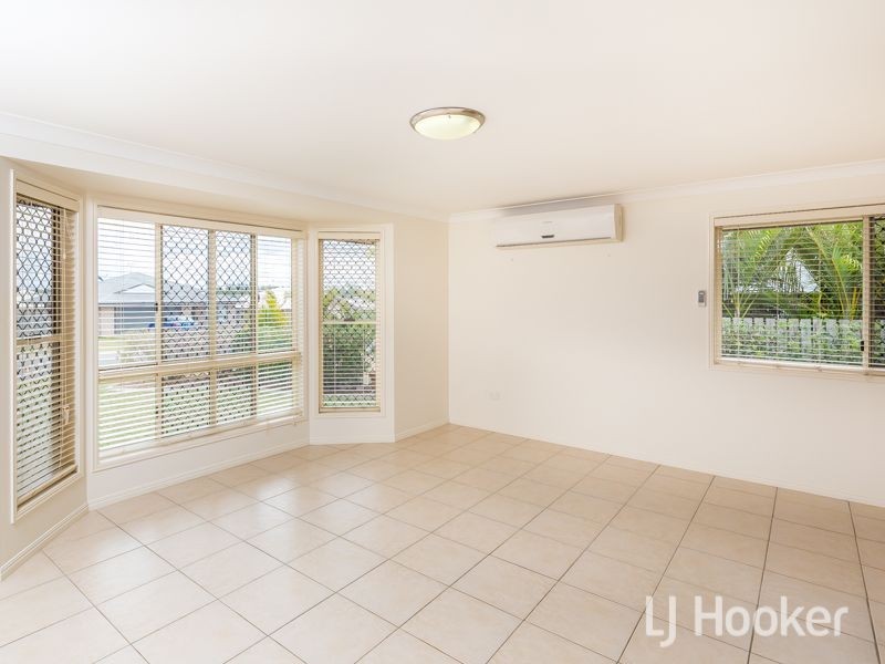 33 Joseph Street, Gracemere QLD 4702