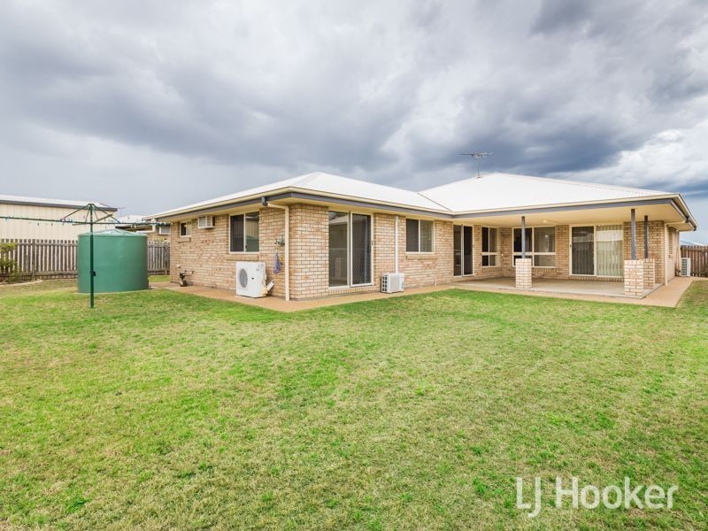 33 Joseph Street, Gracemere QLD 4702