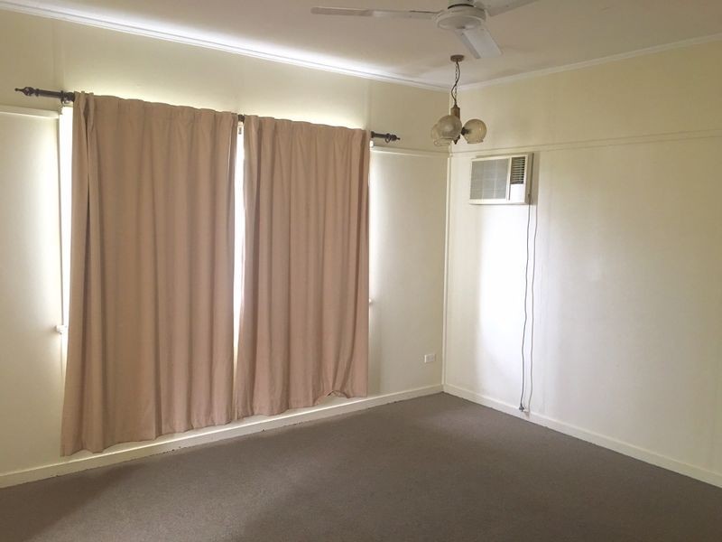 7 Cowap Street, Park Avenue QLD 4701