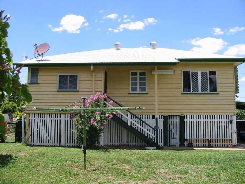 7 Cowap Street, Park Avenue QLD 4701