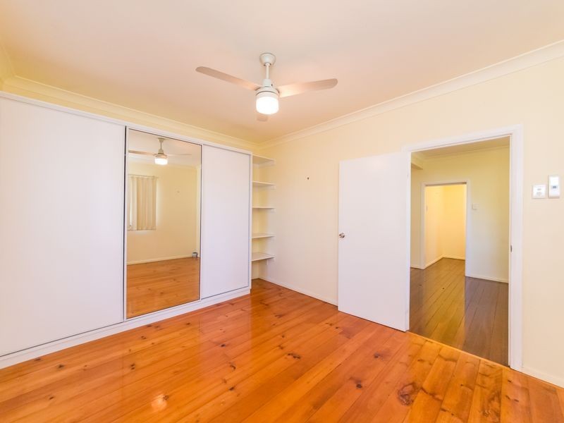 19 Macgregor Street, The Range QLD 4700
