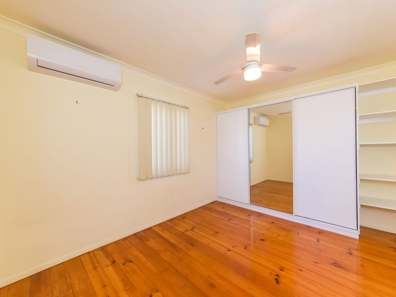 19 Macgregor Street, The Range QLD 4700