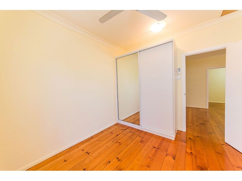 19 Macgregor Street, The Range QLD 4700
