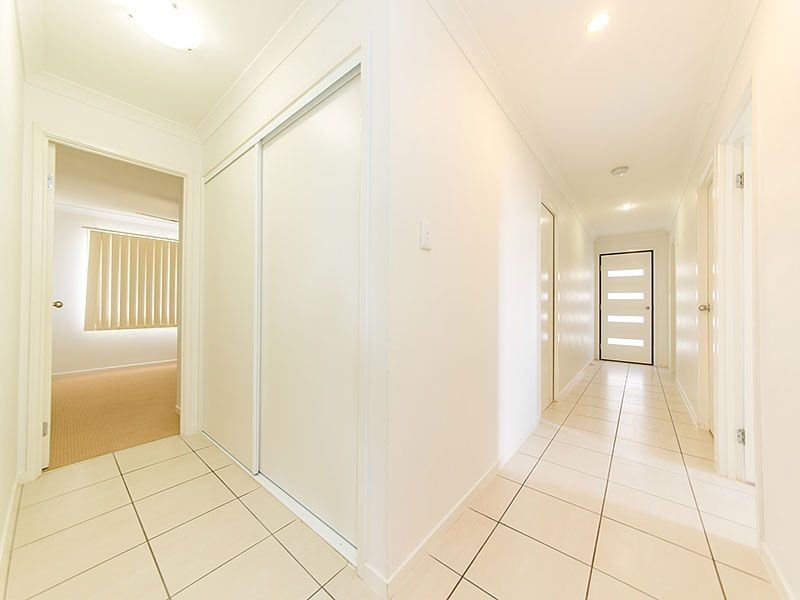 12 Viney Street, Gracemere QLD 4702