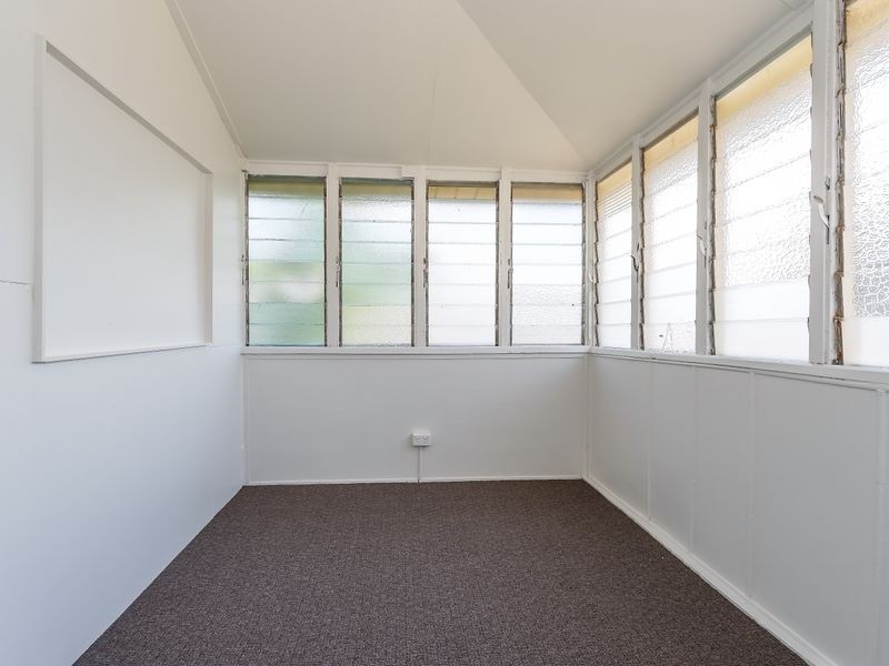 54 Wood Street, Depot Hill QLD 4700