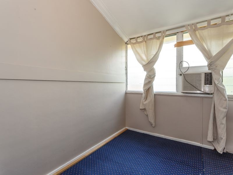 54 Wood Street, Depot Hill QLD 4700