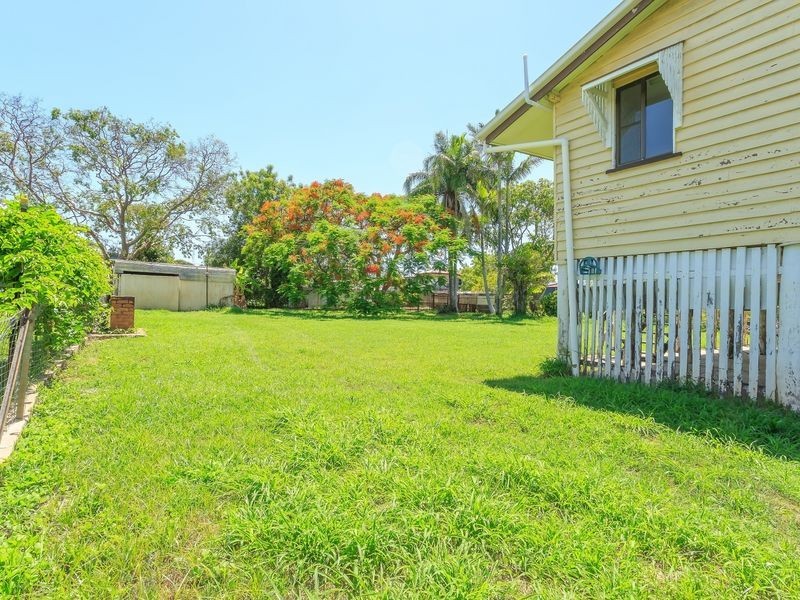 397 East Street, Depot Hill QLD 4700