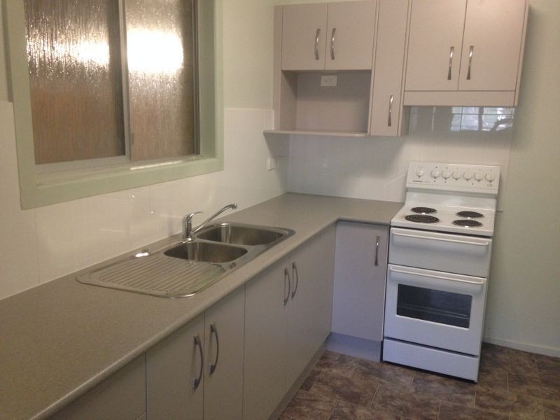 34 Cowap Street, Park Avenue QLD 4701