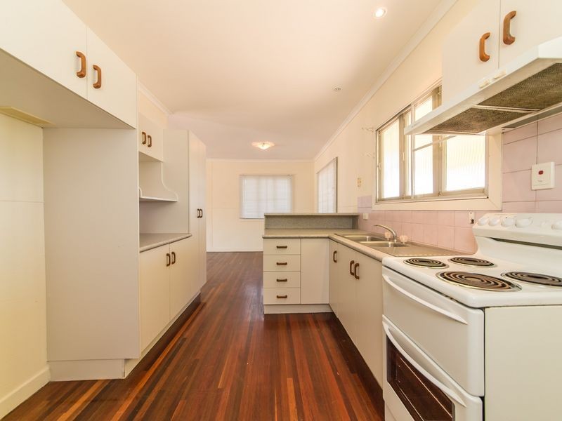 14 Bradford Street, Allenstown QLD 4700