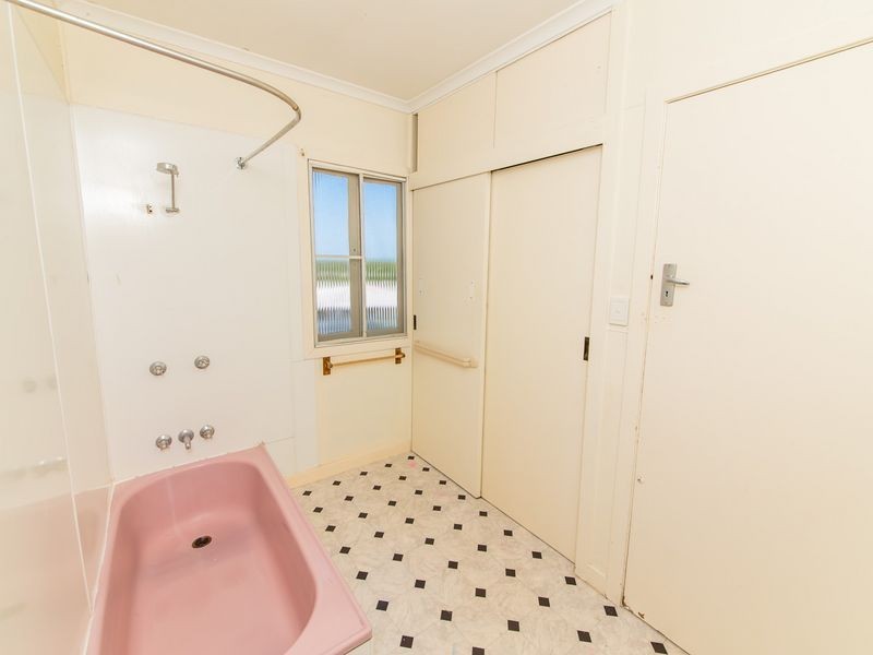 14 Bradford Street, Allenstown QLD 4700