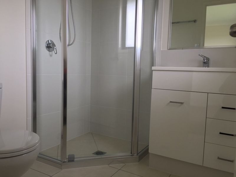 32B Bronco Crescent, Gracemere QLD 4702