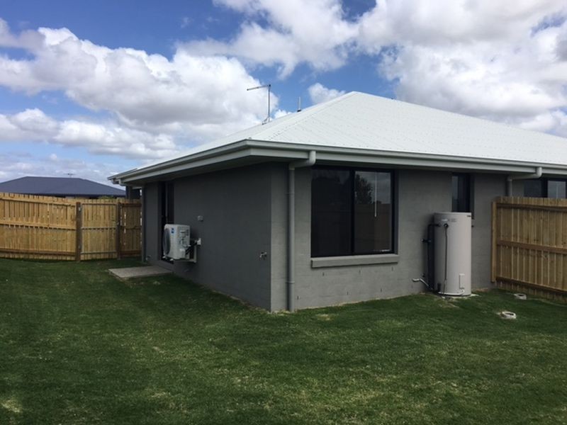 32B Bronco Crescent, Gracemere QLD 4702